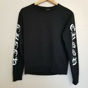 🌻H&M Creed long sleeve